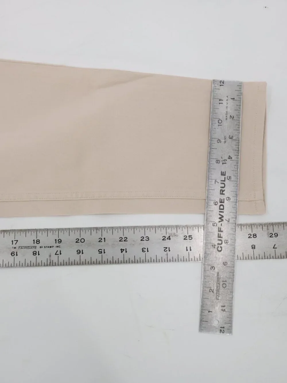 NWT Banana Republic Pants Mens 30 L29 Traveler Athletic Tapered Fit Mid Rise